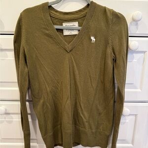 Abercrombie & Fitch Khaki V-Neck Sweater for Women